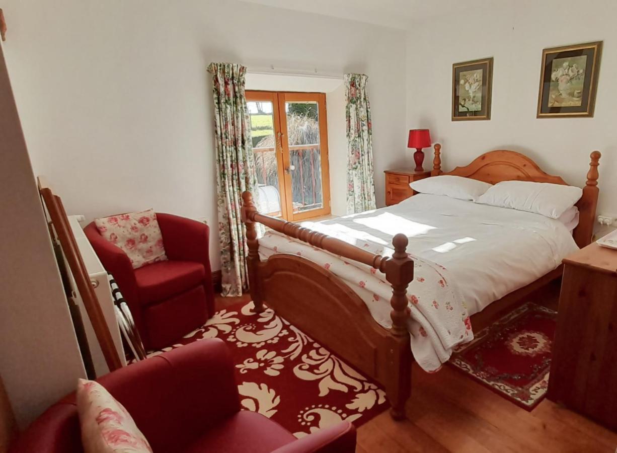 La Cloue Bed & Breakfast Sainte-Marie-du-Bois  Екстериор снимка