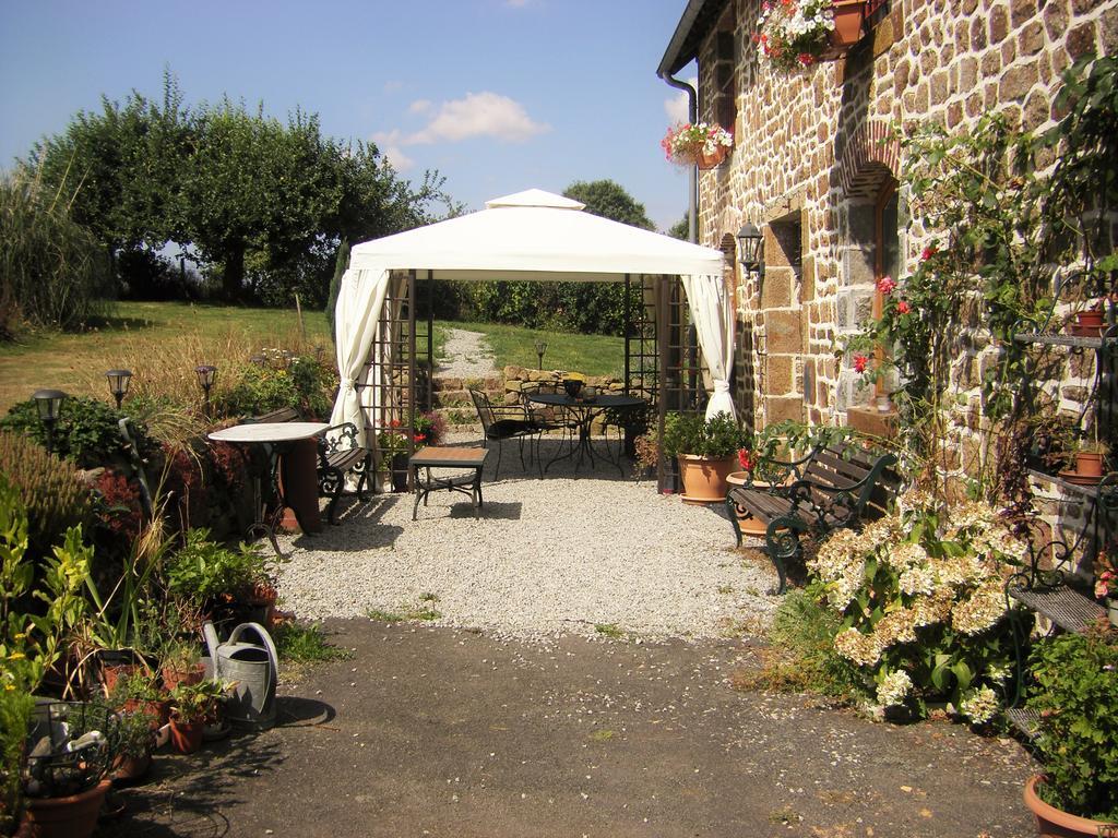La Cloue Bed & Breakfast Sainte-Marie-du-Bois  Екстериор снимка