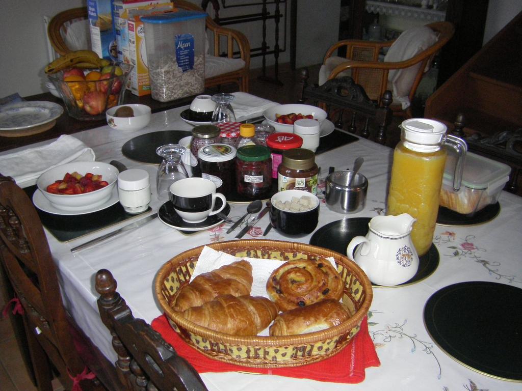 La Cloue Bed & Breakfast Sainte-Marie-du-Bois  Екстериор снимка