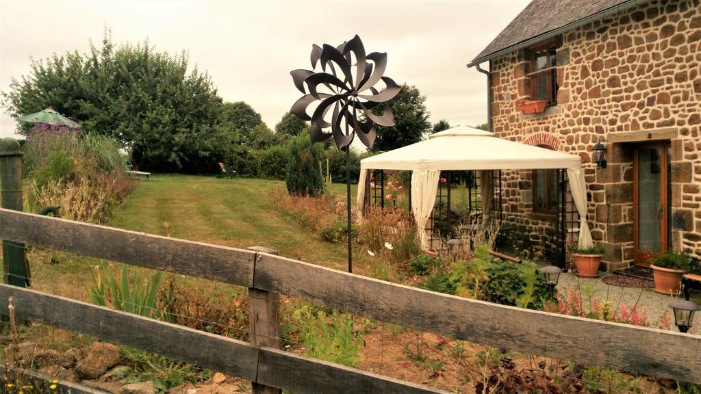 La Cloue Bed & Breakfast Sainte-Marie-du-Bois  Екстериор снимка